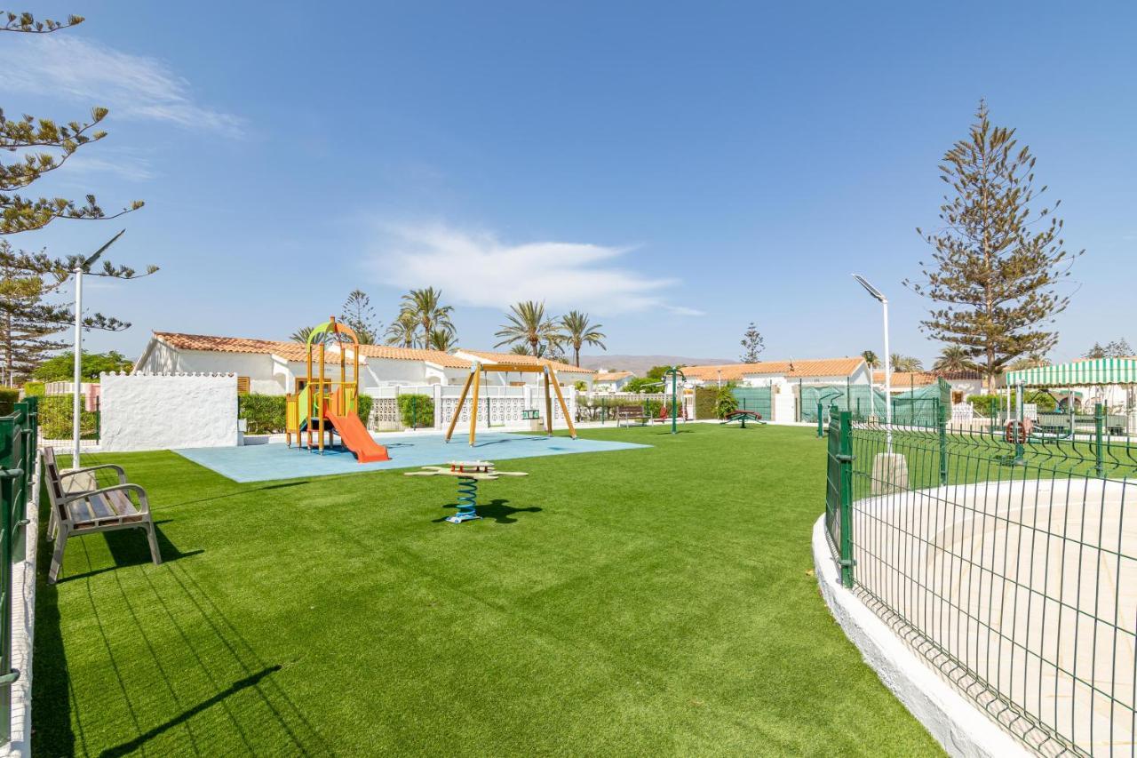 Canarian Holiday Home - Sunset Bungalow In Playa Del Ingles San Bartolome Bagian luar foto