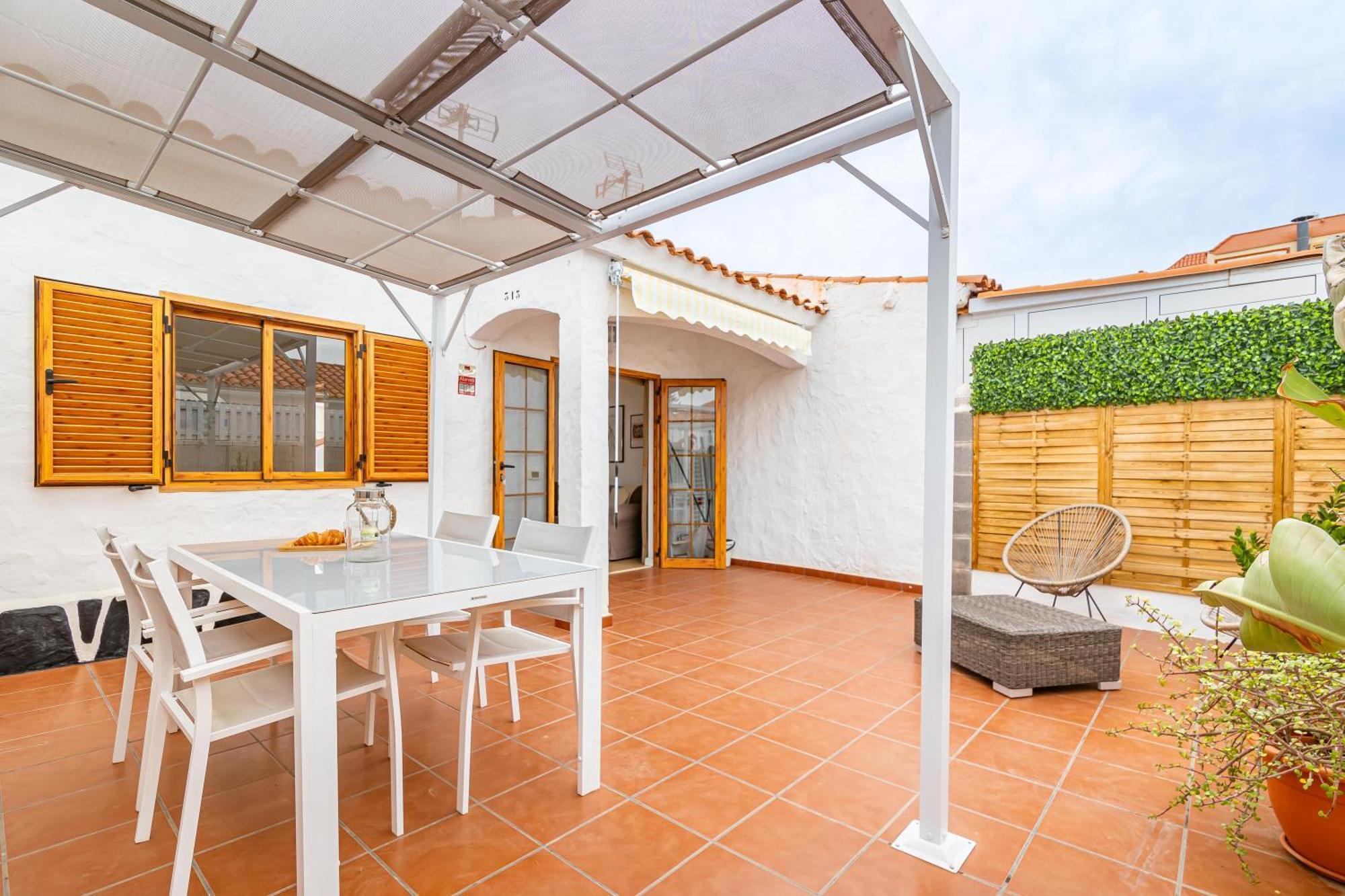 Canarian Holiday Home - Sunset Bungalow In Playa Del Ingles San Bartolome Bagian luar foto