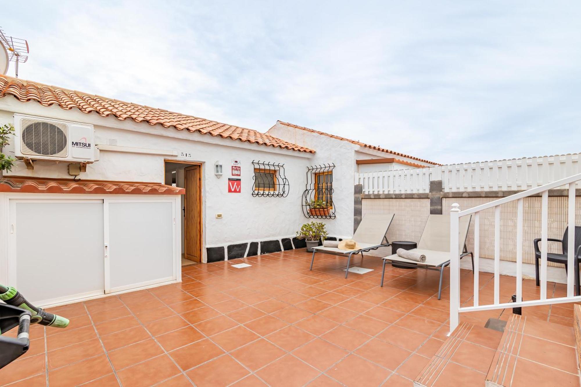 Canarian Holiday Home - Sunset Bungalow In Playa Del Ingles San Bartolome Bagian luar foto